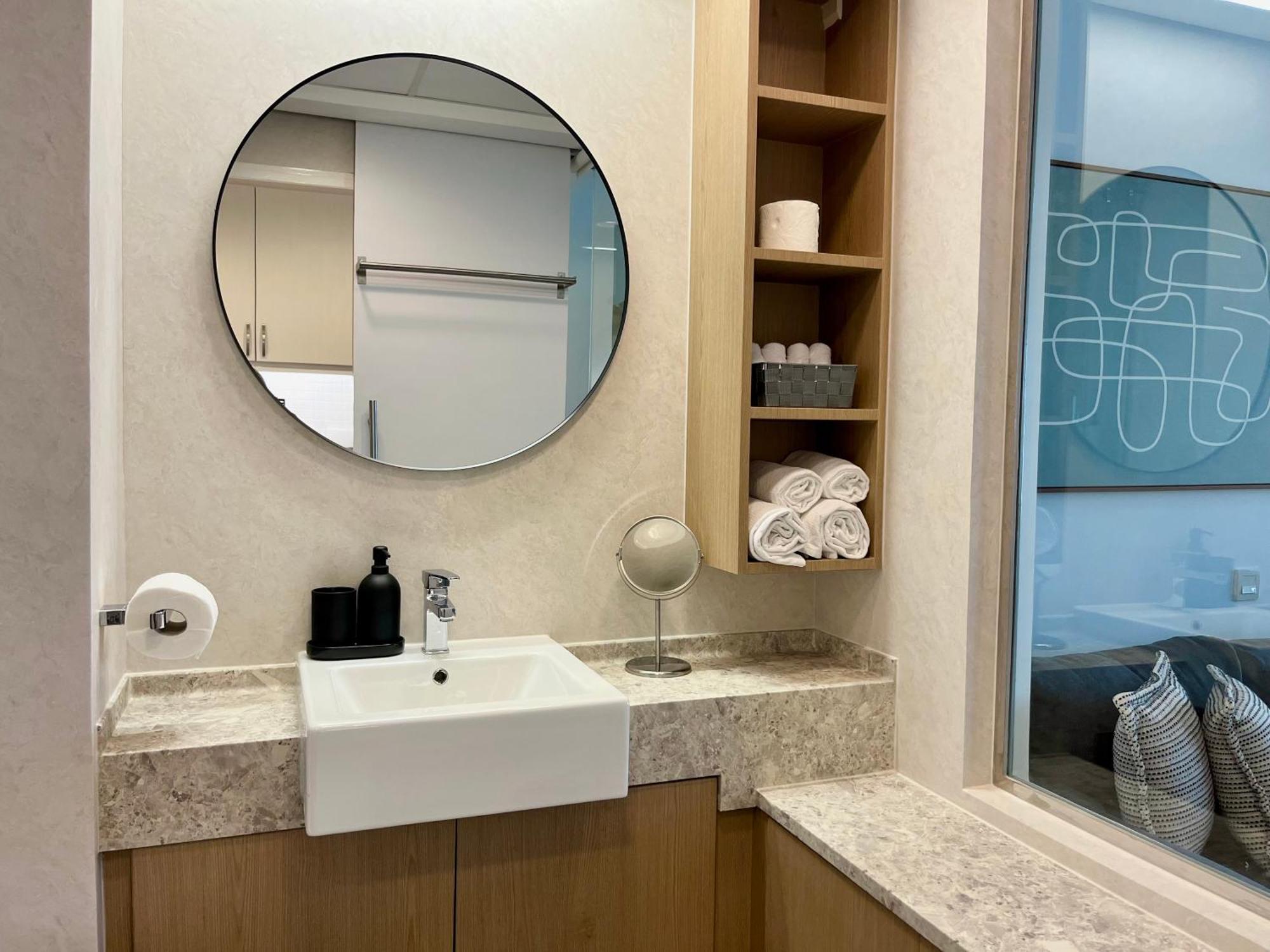 Palm Jumeirah Upgraded & Cozy Boutique Apartment Dubai Dış mekan fotoğraf